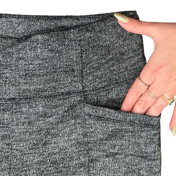 Athleta Black Gray Herringbone Metro Legging Skinny Stretch Pants size M Pockets - Picture 7 of 9